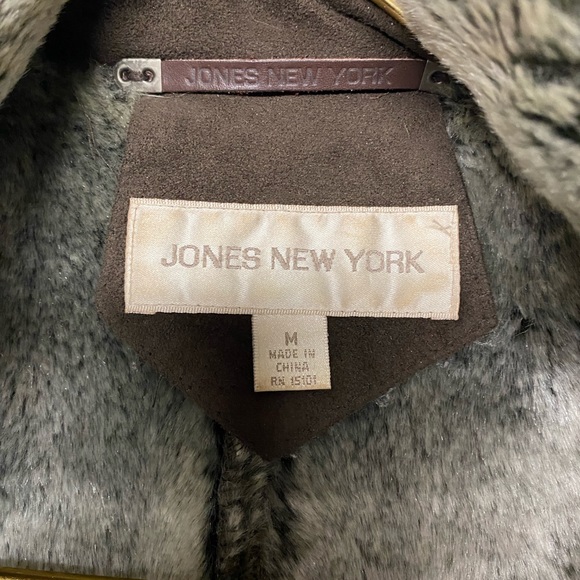Jones New York Long Faux Suede Jacket with Faux Fur Collar Size M - Picture 7 of 10